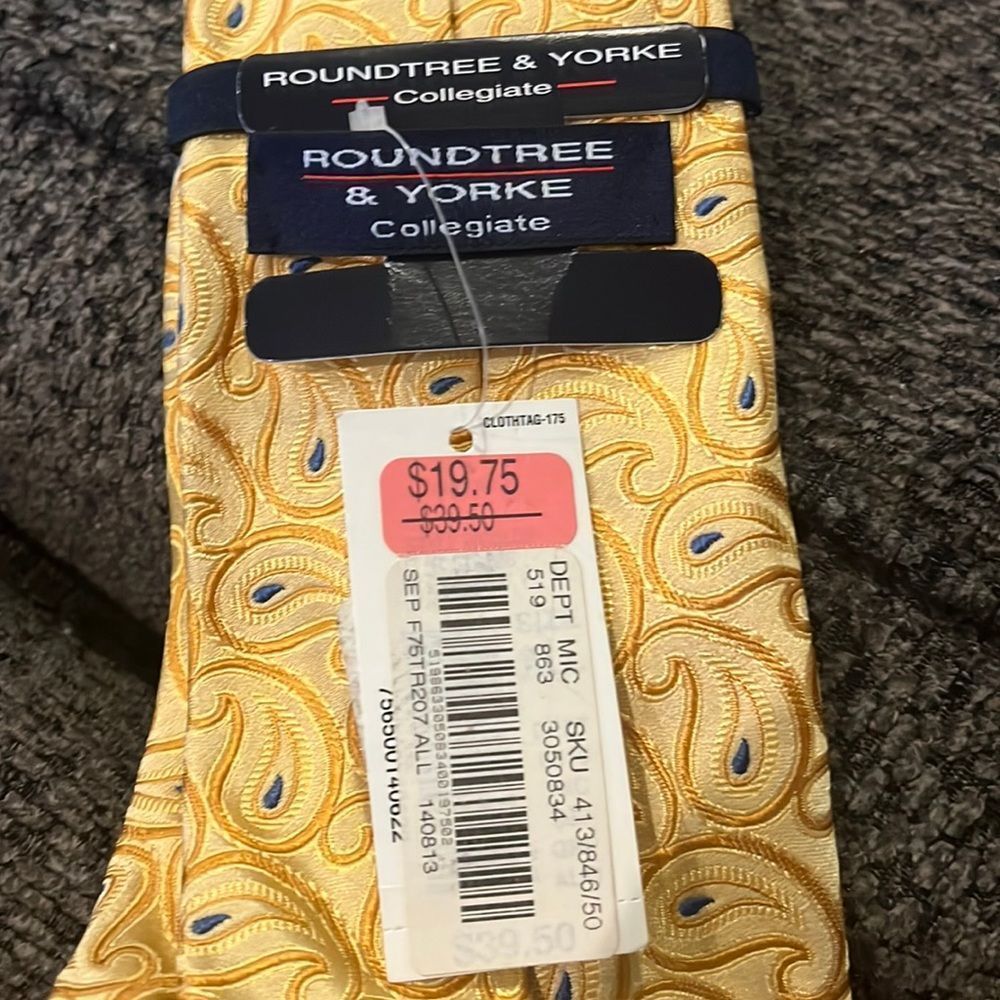 Roundtree & Yorke Tie